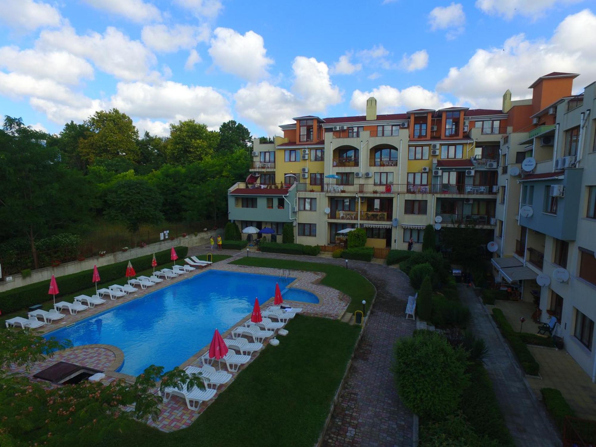 Sea Park Homes Neshkov Aparthotel Varna
