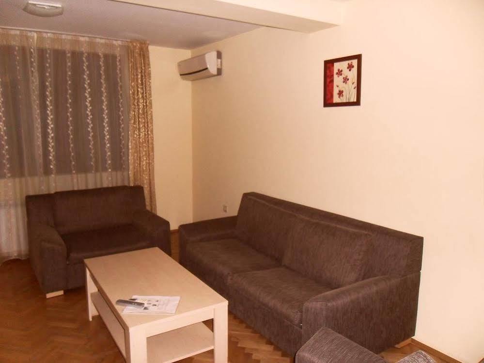 Sea Park Homes Neshkov Aparthotel